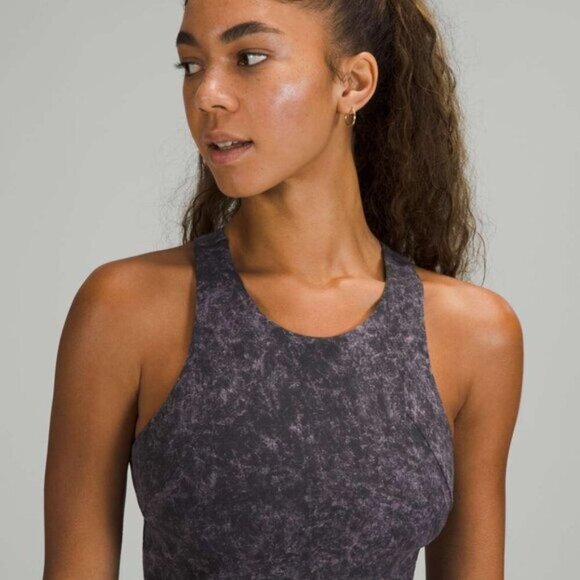 Lululemon Invigorate Training Everlux Tank Top In Dusky Lavender Black Size 4 - Picture 2 of 8